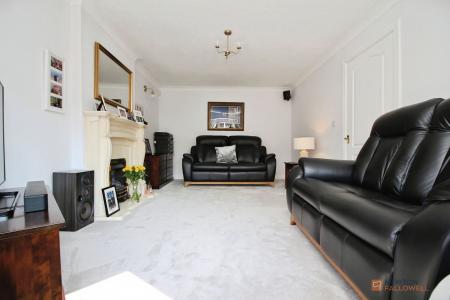 4 bedroom Detached house for sale in Foxglove Drive, Groby, LE6
