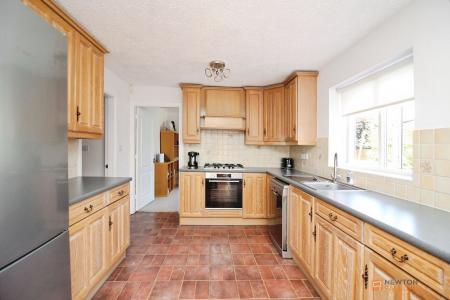 4 bedroom Detached house for sale in Foxglove Drive, Groby, LE6