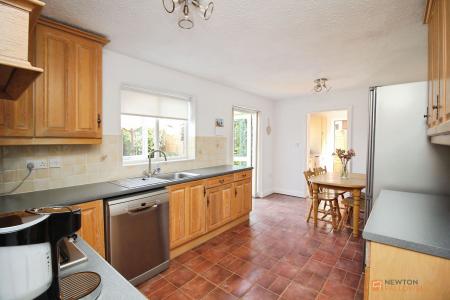 4 bedroom Detached house for sale in Foxglove Drive, Groby, LE6