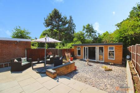 3 bedroom Semi-detached house for sale in Mossdale Road, Leicester, LE3