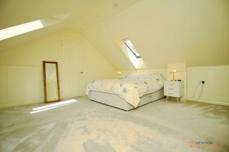 4 bedroom Detached bungalow for sale in Equestrian Property With Approx 7 Acres at Newbold Road, Kirkby Mallory
