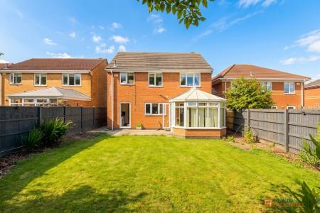 4 bedroom Detached house for sale in Petunia Close, Leicester Forest East, LE3