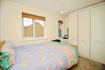 4 bedroom Detached house for sale in Petunia Close, Leicester Forest East, LE3