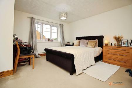4 bedroom Detached house for sale in Petunia Close, Leicester Forest East, LE3