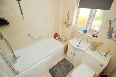 3 bedroom Semi-detached house for sale in Heathley Close, Leicester Forest East, LE3