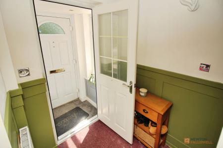 3 bedroom Semi-detached house for sale in Heathley Close, Leicester Forest East, LE3