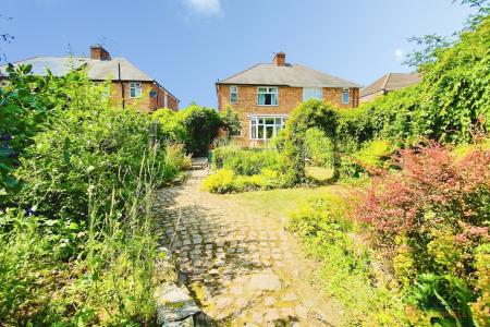 3 bedroom Semi-detached house for sale in Shakespeare Drive, Leicester, LE3