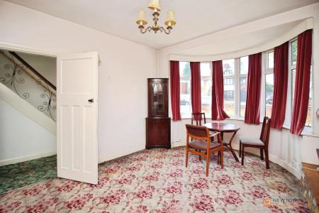 3 bedroom Semi-detached house for sale in Shakespeare Drive, Leicester, LE3