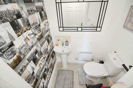 3 bedroom Semi-detached house for sale in Friswell Close, Barwell, LE9