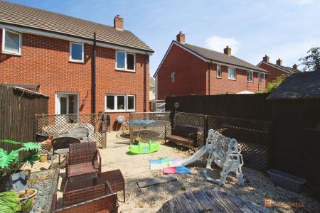 3 bedroom Semi-detached house for sale in Friswell Close, Barwell, LE9