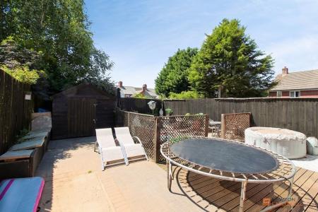 3 bedroom Semi-detached house for sale in Friswell Close, Barwell, LE9