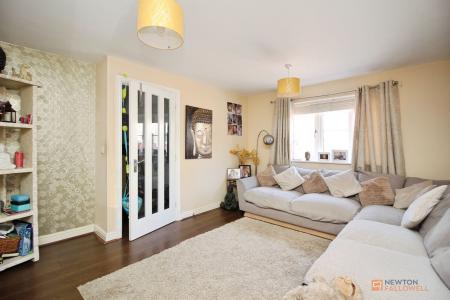 3 bedroom Semi-detached house for sale in Friswell Close, Barwell, LE9