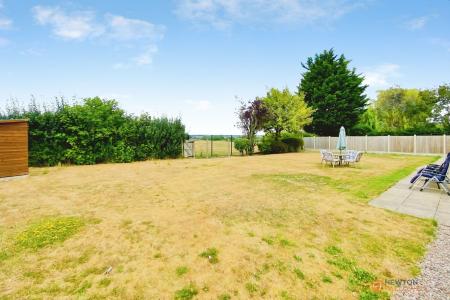 3 bedroom Detached house for sale in Heath Lane, Earl Shilton, LE9