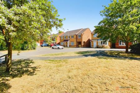 3 bedroom Detached house for sale in Thorntree Close, Bradgate Heights, Leicester, LE3