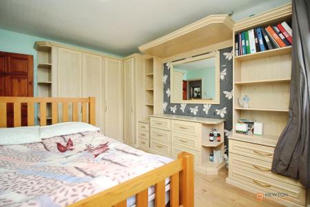 4 bedroom Detached house for sale in Columbine Close, Leicester, LE3