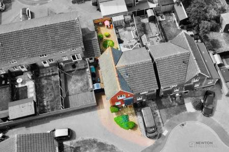 2 bedroom Semi-detached house for sale in Pretoria Close, Thurcaston Park, LE4
