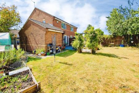 3 bedroom Semi-detached house for sale in Priestman Road, Thorpe Astley, LE3