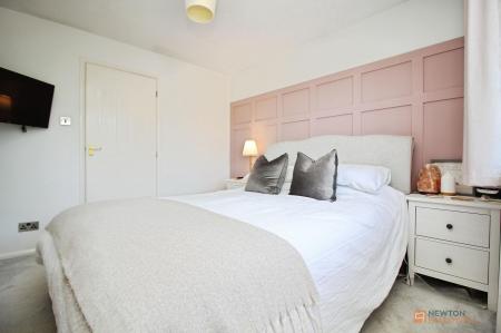 3 bedroom Semi-detached house for sale in Priestman Road, Thorpe Astley, LE3