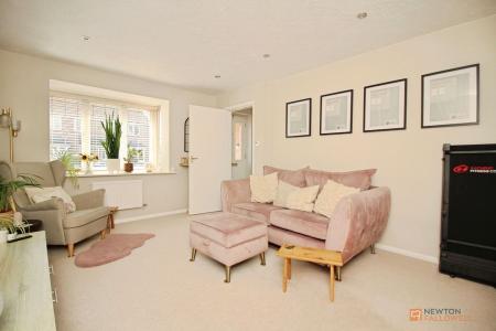 3 bedroom Semi-detached house for sale in Priestman Road, Thorpe Astley, LE3
