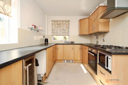 2 bedroom Detached house for sale in Rossendale Road, Earl Shilton, LE9