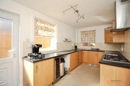 2 bedroom Detached house for sale in Rossendale Road, Earl Shilton, LE9