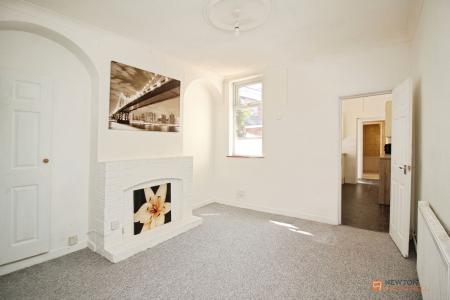 3 bedroom Terraced House for sale in Tudor Road, Leicester, LE3