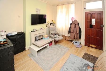 2 bedroom Terraced House for sale in Bruce Street, Leicester, LE3