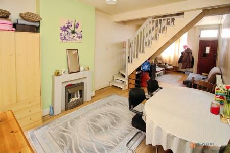 2 bedroom Terraced House for sale in Bruce Street, Leicester, LE3