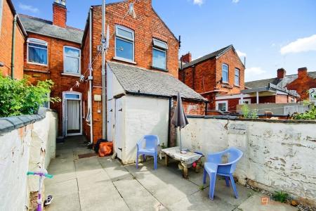 2 bedroom Terraced House for sale in Bruce Street, Leicester, LE3