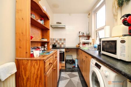2 bedroom Terraced House for sale in Bruce Street, Leicester, LE3