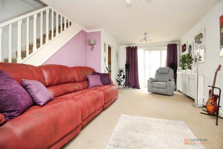 4 bedroom Detached house for sale in Wolsey Close, Leicester Forest East, LE3