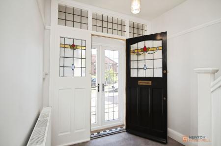 4 bedroom Detached house for sale in Hilders Road, Leicester, LE3