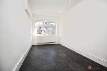 4 bedroom Detached house for sale in Hilders Road, Leicester, LE3