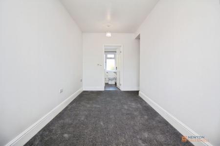 4 bedroom Detached house for sale in Hilders Road, Leicester, LE3