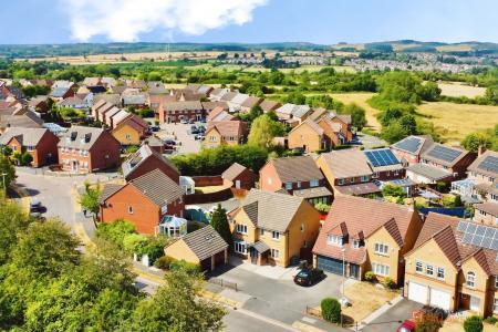 4 bedroom Detached house for sale in Lady Hay Road, Bradgate Heights, Leicester, LE3