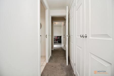 5 bedroom Detached house for sale in Barons Close, Kirby Muxloe, LE9