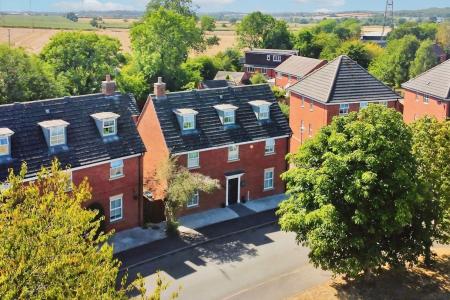Barons Close, Kirby Muxloe, LE9