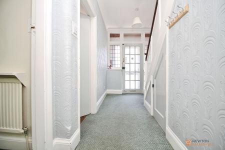 3 bedroom Semi-detached house for sale in Ainsdale Road, Leicester, LE3