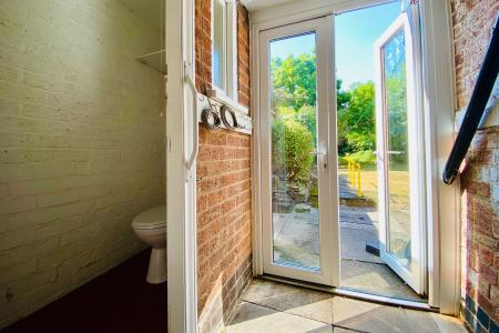 3 bedroom Semi-detached house for sale in Ainsdale Road, Leicester, LE3