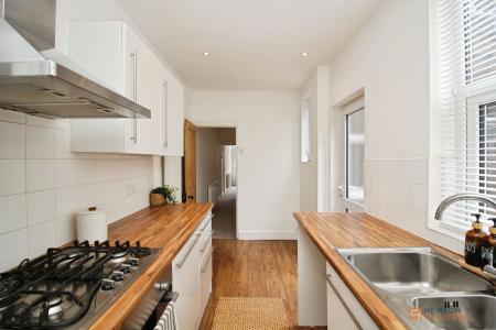 2 bedroom Terraced House for sale in Wilmington Road, Leicester, LE3