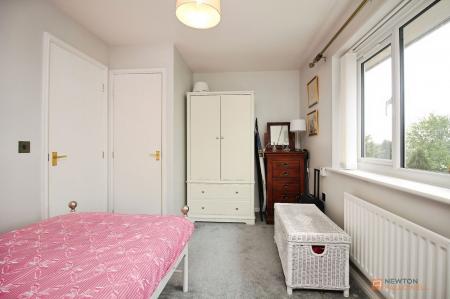 2 bedroom Terraced House for sale in Darien Way, Thorpe Astley, LE3