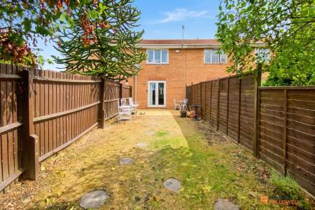 2 bedroom Terraced House for sale in Darien Way, Thorpe Astley, LE3
