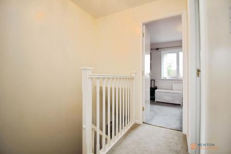 2 bedroom Terraced House for sale in Darien Way, Thorpe Astley, LE3