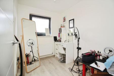3 bedroom Semi-detached house for sale in Darien Way, Braunstone, LE3