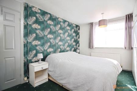 3 bedroom Semi-detached house for sale in Priory Walk, Leicester Forest East, LE3