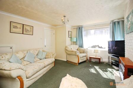 3 bedroom Semi-detached house for sale in Priory Walk, Leicester Forest East, LE3