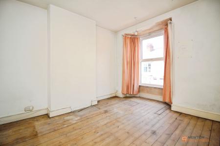 3 bedroom Terraced House for sale in Wilberforce Road, Leicester, LE3