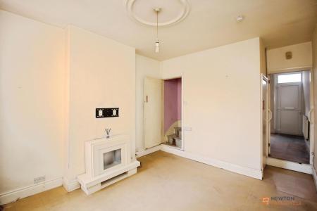 3 bedroom Terraced House for sale in Wilberforce Road, Leicester, LE3