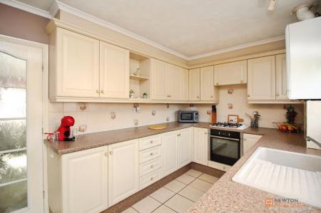 2 bedroom Bungalow for sale in Sparkenhoe, Newbold Verdon, LE9