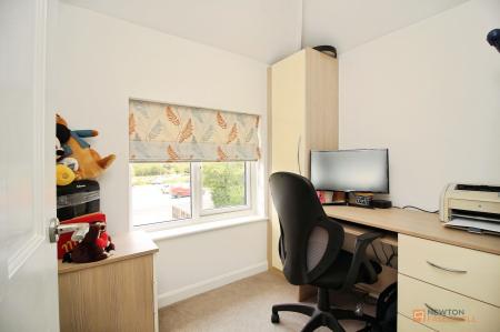 3 bedroom Semi-detached house for sale in Ratby Lane, Leicester Forest East, LE3
